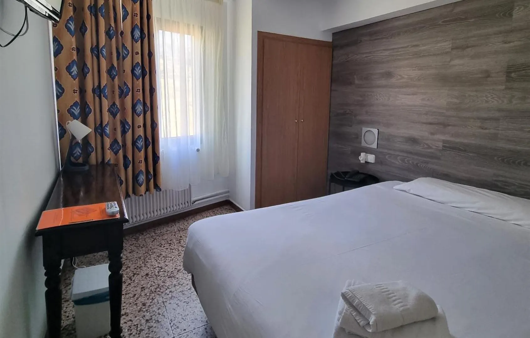 Hotel Cims Pas De La Casa contacts